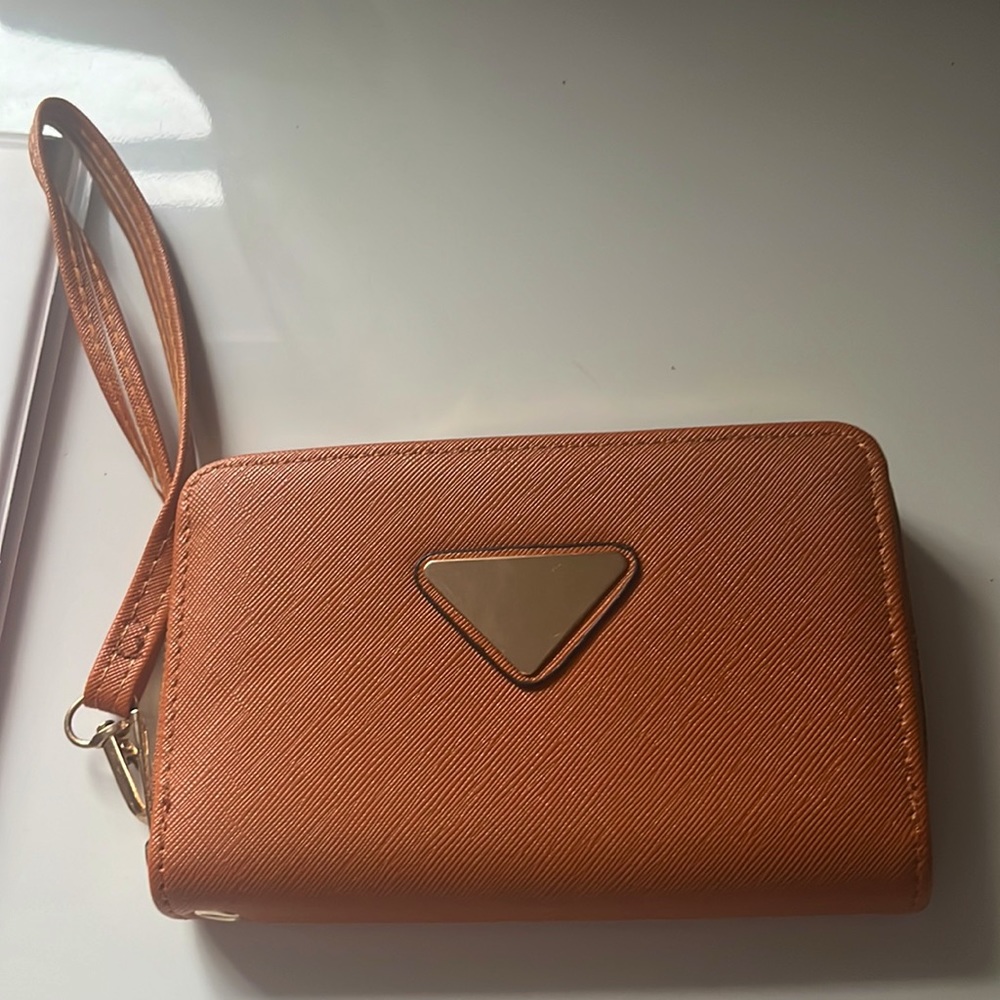 Women’s Wristlet
